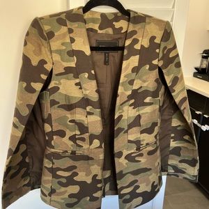 BCBG MAXAZRIA Camo Blazer Cape